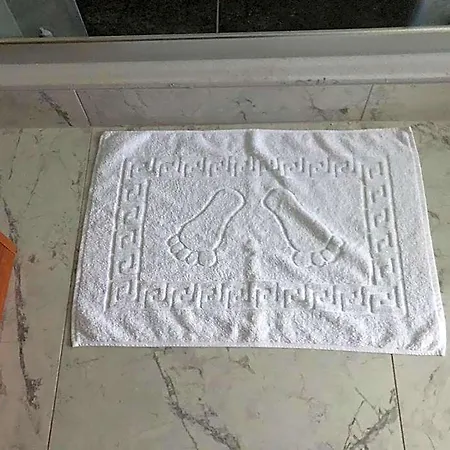Nr1 Hotel 5*