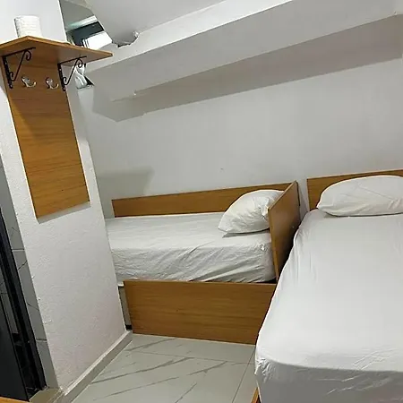 Nr1 Hotel