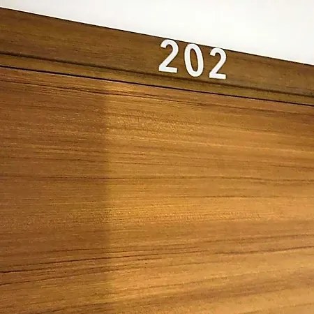 Nr1 Hotel